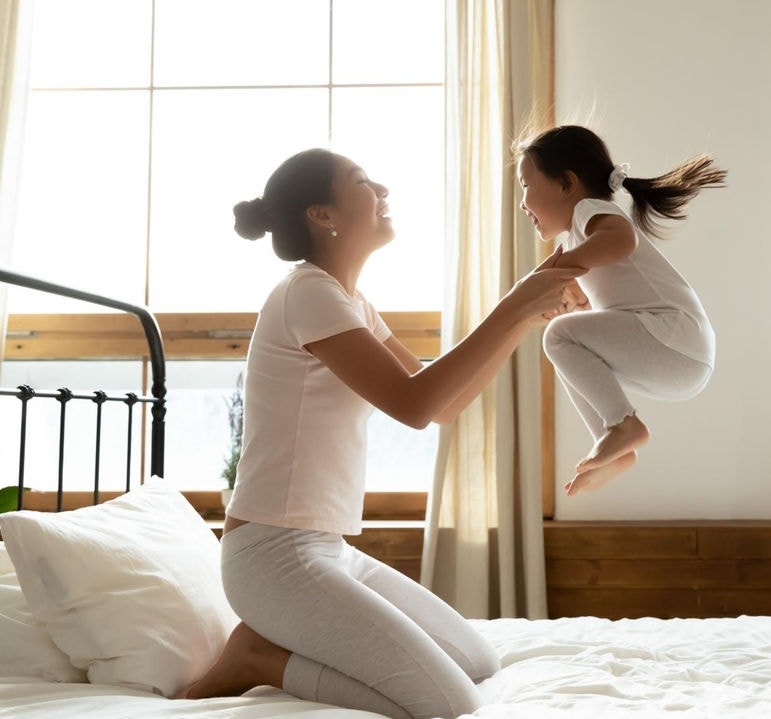 canva-mother-child-new-family