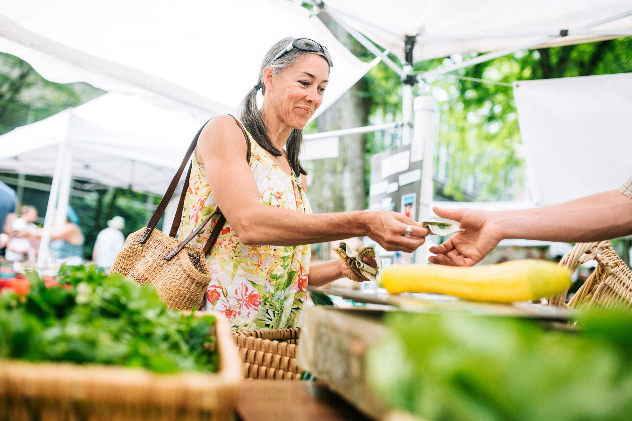 canva-mature-woman-market-shopping
